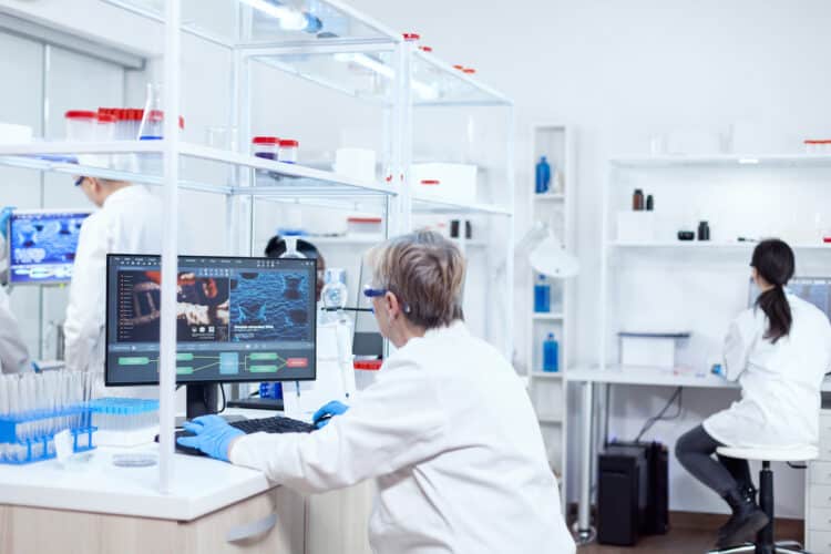 Strong immunosuppressants can help prevent relapses but drug side effects mean it is vital to identify which patients need this ongoing treatment. Image: DC Studio/stock.adobe.com