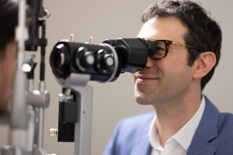 Topographer Machine Visual field assessment: Eyeonic's two-tier approach - Insight