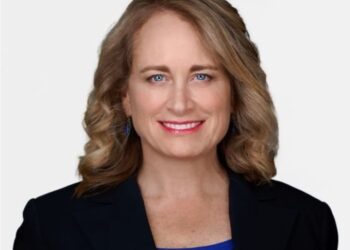 Dr Cathleen McCabe gave a presentation on AI and robotics in eye surgery.