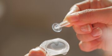 Soft contact lenses were rapidly becoming popular when Lyn Simeon started working in eyecare in the 1970s. Image: sergey Kolesnikov/Shutterstock.com