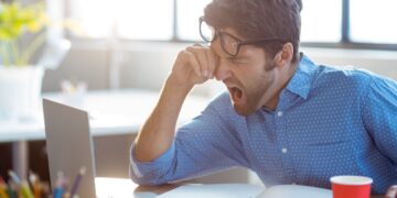 Dry eye symptoms are highly influential in diagnosis and treatment. Image: WavebreakMediaMicro.