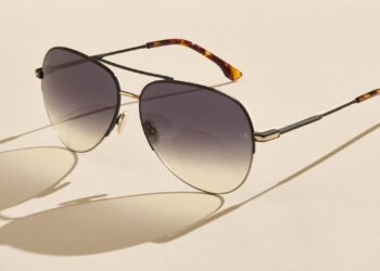 Victoria Beckham Collection includes 15 sun styles and 15 optical styles. Image: Safilo.